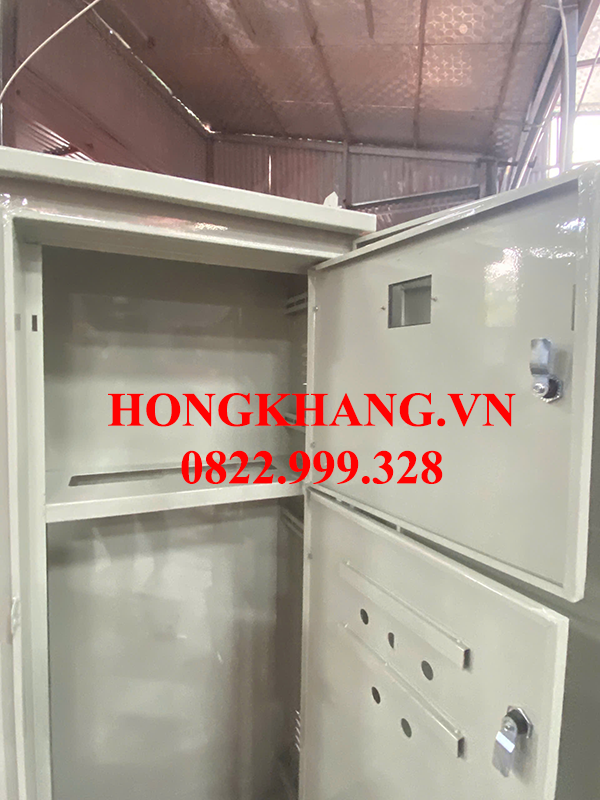Tủ điện 2 lớp cánh kích thước 1250x650x250mm