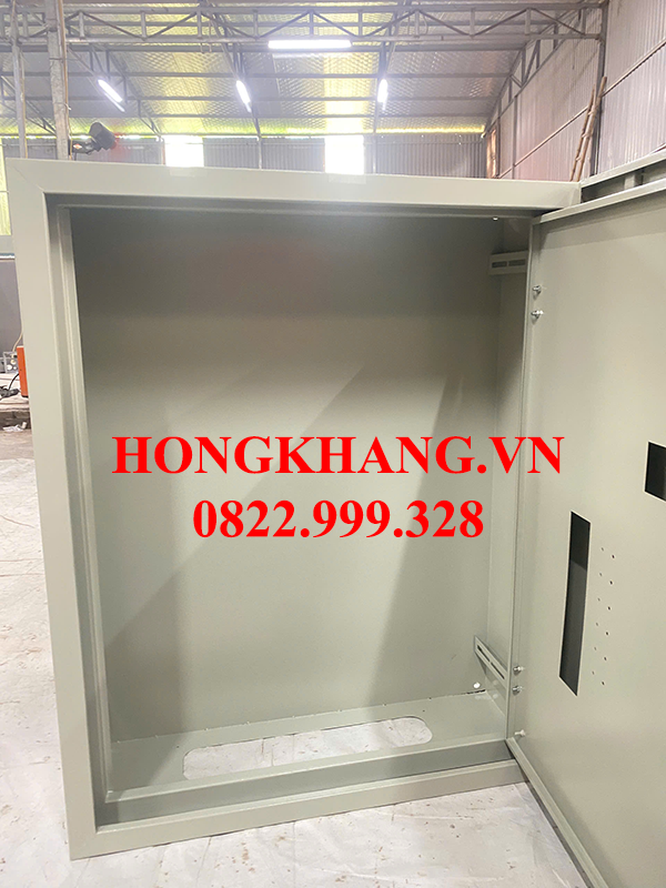 Tủ điện 1 lớp cánh có tấm panel 700x500x200x1mm