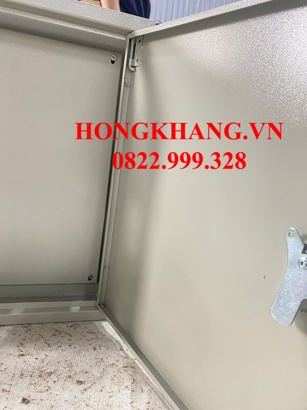 Tủ điện 1 lớp cánh có tấm panel 700x500x200x1mm
