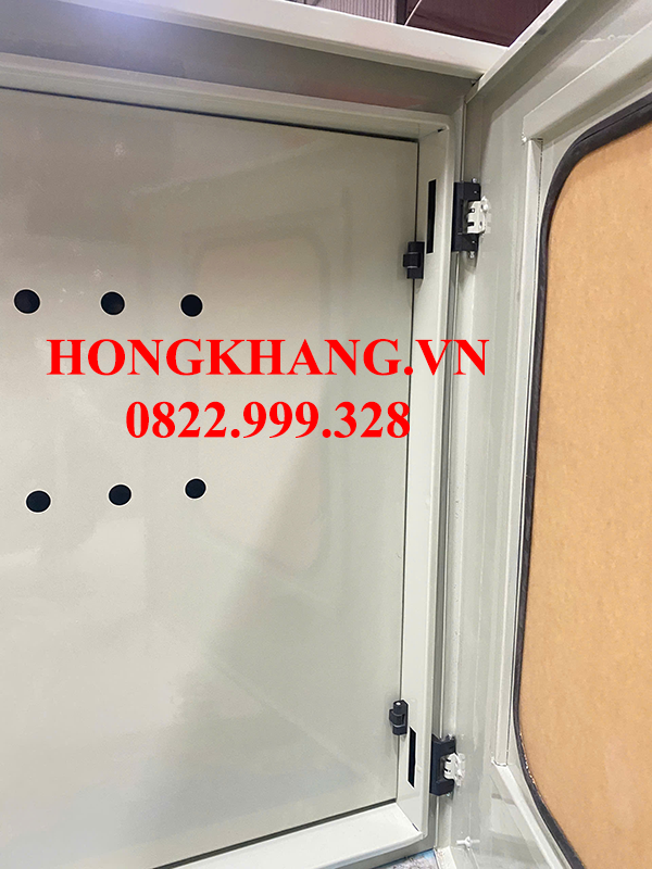 Tủ điện 2 lớp cánh có dập chớp hông thoát nhiệt