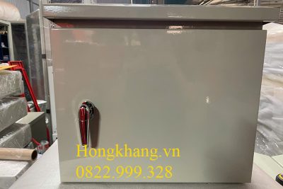 Vỏ tủ điện ngoài trời 300x400x150mm 1 lớp cánh có panel và hèm nước giá xưởng Hà Nội