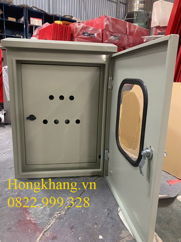 Vỏ tủ điện ngoài trời 2 lớp cánh có tấm mica – Chất lượng cao, giá tốt tại xưởng