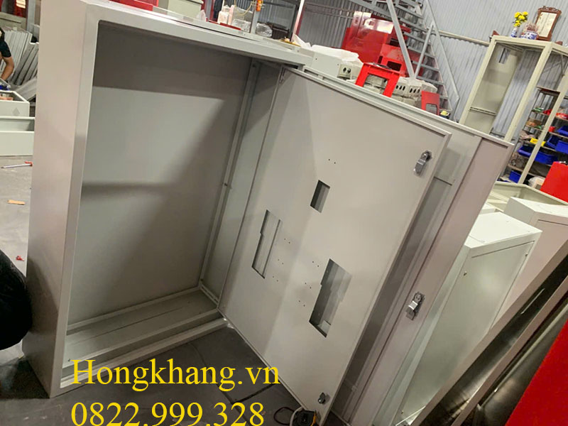 Vỏ tủ điện 2 lớp cánh 800x600x250mm sơn ghi sần sáng – Giải pháp bảo vệ thiết bị tối ưu