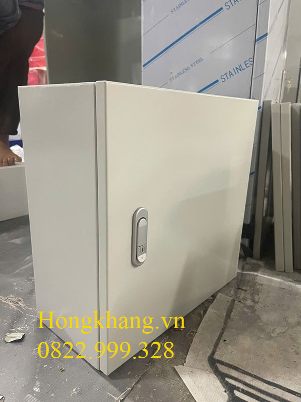 vo-tu-dien-trong-nha-co-panel-500x500x200-1mm-gia-re