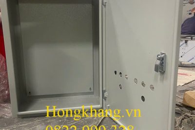 Vỏ tủ điện 1 lớp cánh trong nhà 700x400x250: Giải Pháp Kỹ Thuật Tiện Lợi
