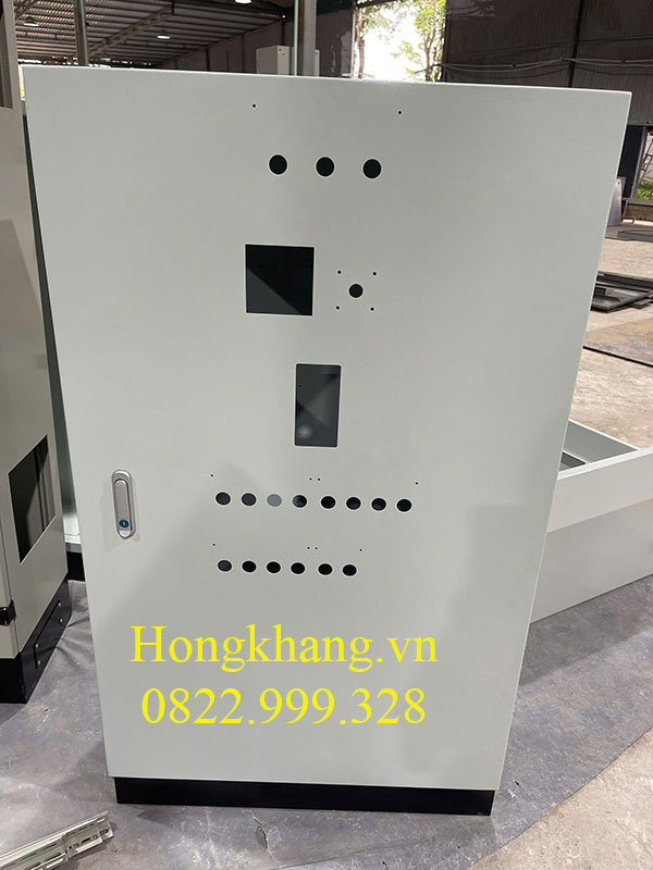 Vỏ tủ điện trong nhà 1 lớp cánh kích thước 1200x800x250x1,5mm sơn tĩnh điện có tấm panel cánh ngoài khoét lỗ hông tủ khoét lỗ quạt giá tốt tại xưởng hà nội và hải phòng