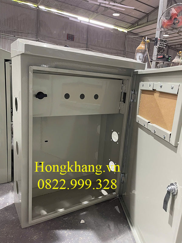vo-tu-dien-ngoai-troi-canh-mica-800x600x250x1-2mm